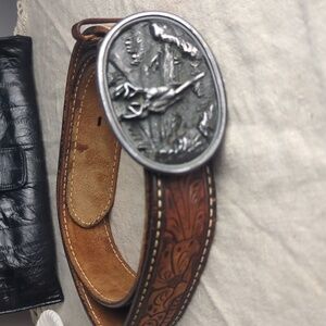 Vintage 1988 Bergamot Brass Works Deer Belt Buckle Embossed Leather Belt Hunting